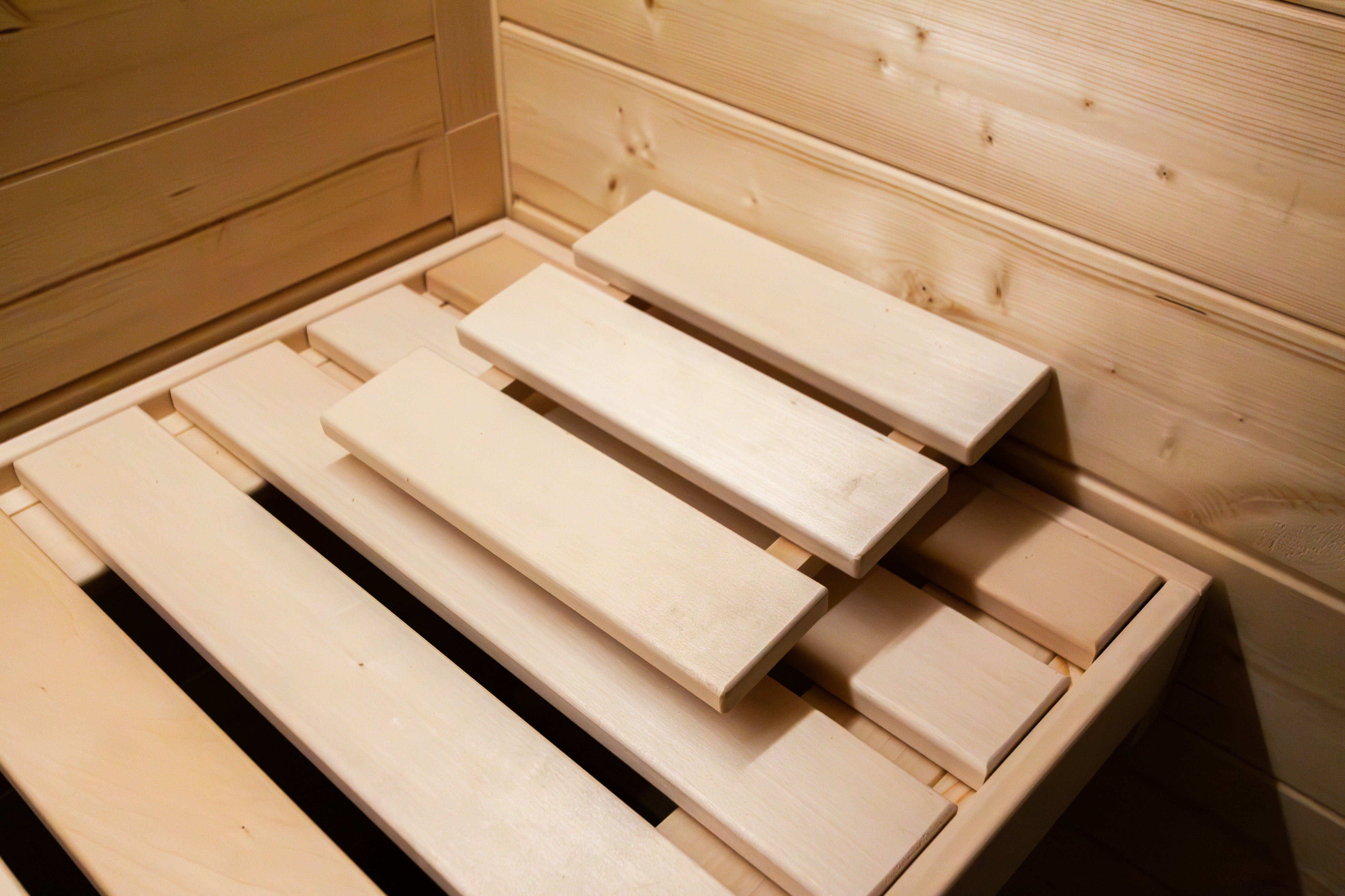 Harvia Family Infra Large Komplettset | Fichtenholz Innensauna Bausatz | 196 x 189 x 204 cm (B/T/H)